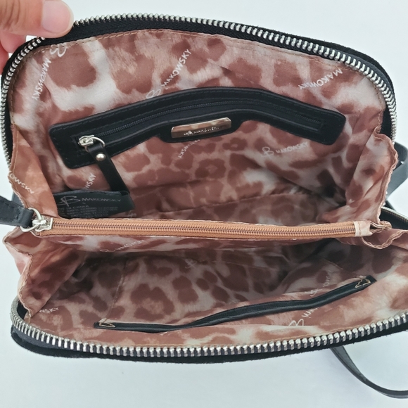 B. Makowsky Black Suede Leather Crossbody Bag - Picture 4 of 8